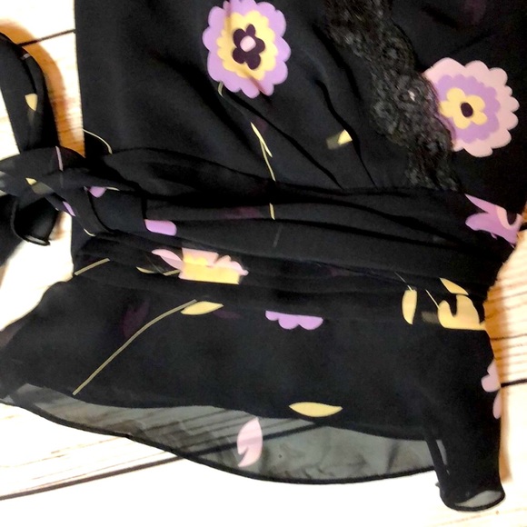 Floral Wrap Top Casual Corner Posey Blouse - Picture 5 of 7